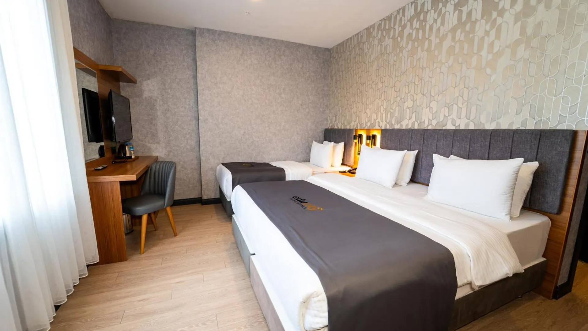 Educity Suite And Hotels Atasehir イスタンブール